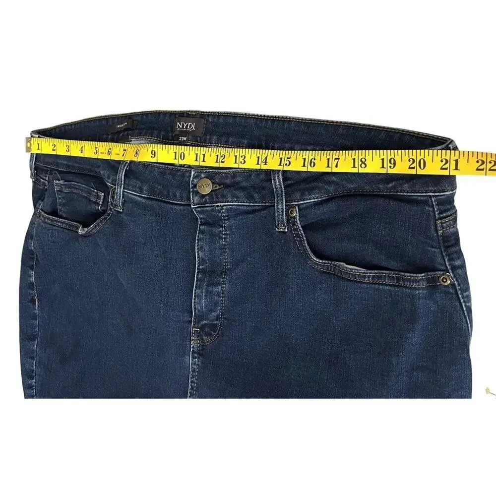 NYDJ Sheri Slim Quinn LiftTuck Technology Slimming Women 22W Plus Size Jean Blue